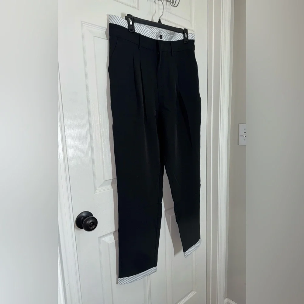 L36 Black High-Waisted Dress Pants with Relaxed Fit